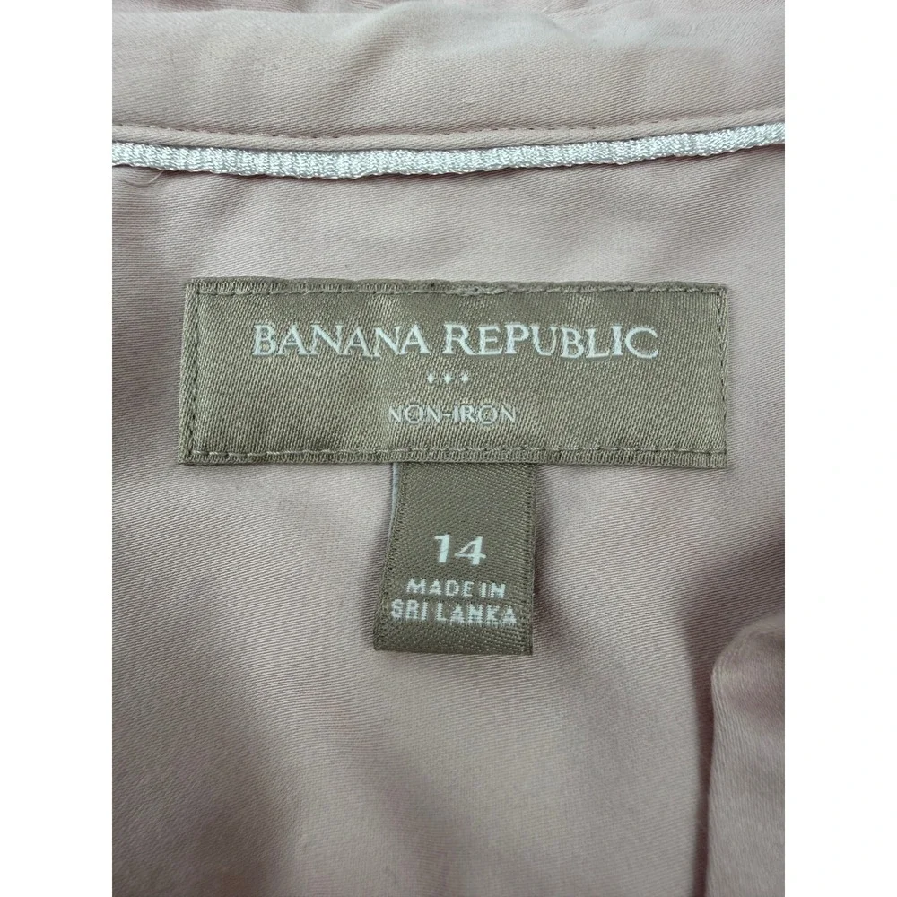 Banana Republic Womens 14 Non-Iron Short Sleeve Button Down Shirt Light Pink - Picture 3 of 9